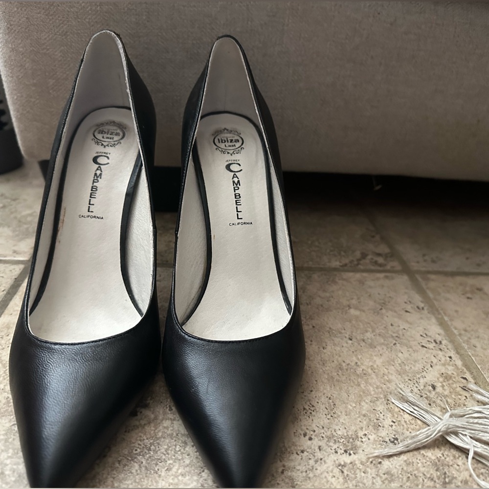 Jeffrey Campbell point toe stiletto pump